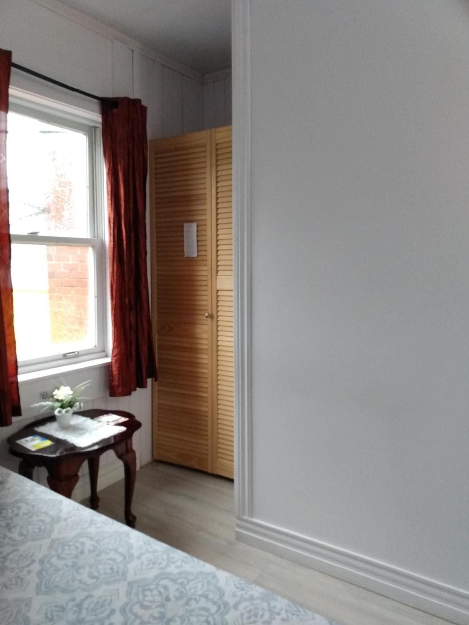 Healing Touch Holistic Living Space Amherst Luaran gambar
